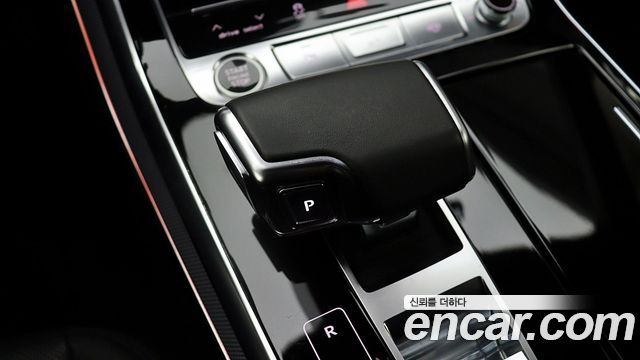 Audi Q8 45 TDI Quattro Premium