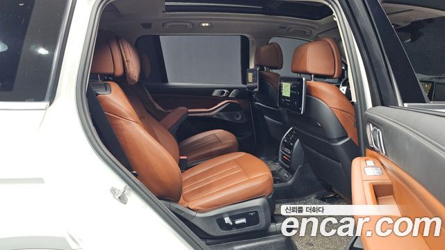 BMW X7 xDrive 40i Design Pure Excellence 6-Seater