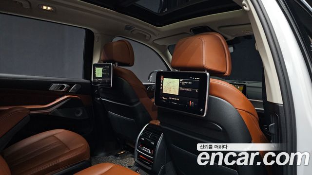 BMW X7 xDrive 40i Design Pure Excellence 6-Seater