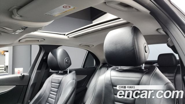 Mercedes-Benz E-Class E200 Avantgarde