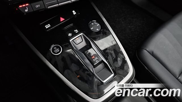 Audi Q4 e-tron 40 Premium