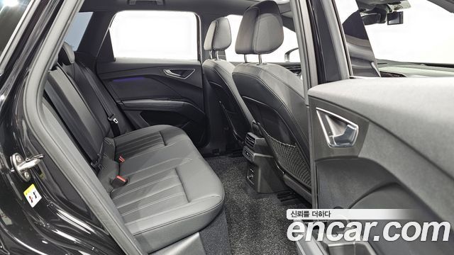 Audi Q4 e-tron 40 Premium
