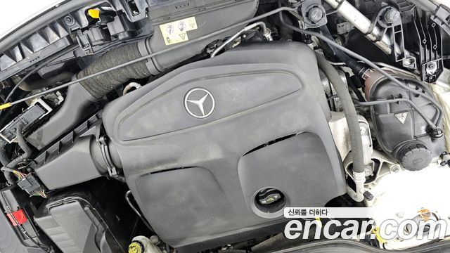 Mercedes-Benz CLA-Class CLA250 4MATIC