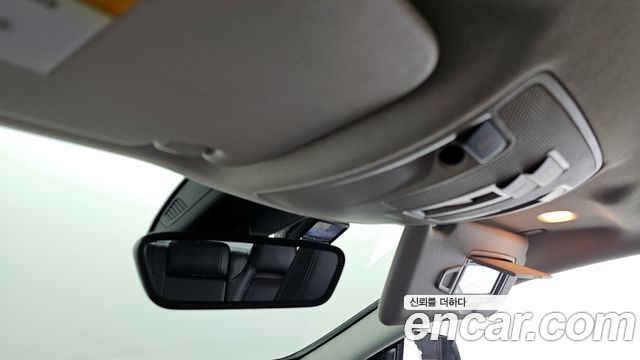 Mercedes-Benz CLA-Class CLA250 4MATIC
