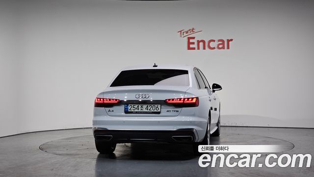Audi A4 40 TFSI Premium