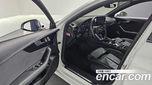 Audi A4 40 TFSI Premium
