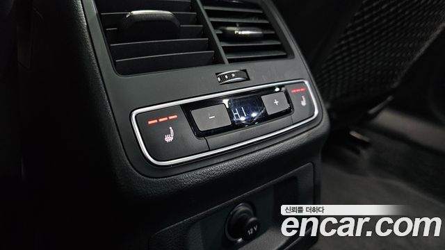 Audi A4 40 TFSI Premium