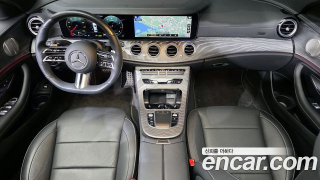Mercedes-Benz E-Class E350 4MATIC AMG Line