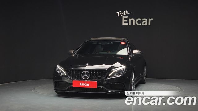Mercedes-Benz C-Class C63 AMG Coupe