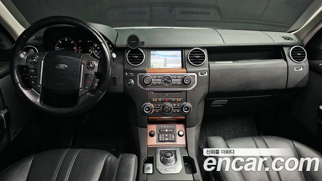 Land Rover Discovery 3.0 SDV6 SE