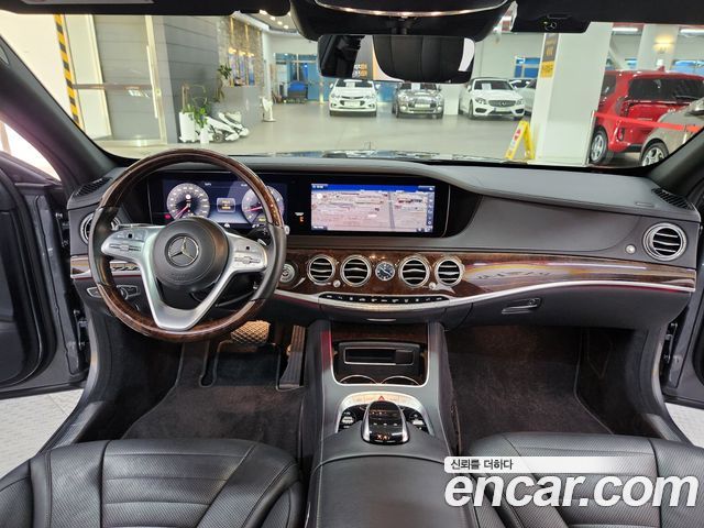 Mercedes-Benz S-Class S560L 4MATIC