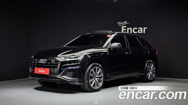 Audi Q8 55 TFSI Quattro Premium