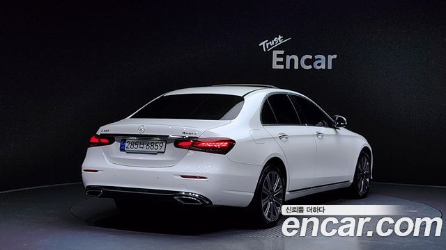Mercedes-Benz E-Class E350 4MATIC Exclusive