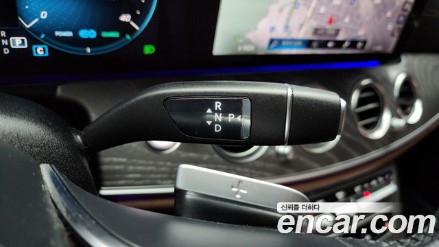 Mercedes-Benz E-Class E350 4MATIC Exclusive