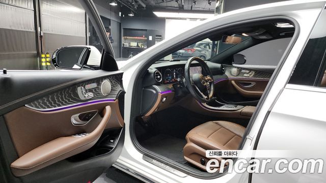 Mercedes-Benz E-Class E350 4MATIC Exclusive