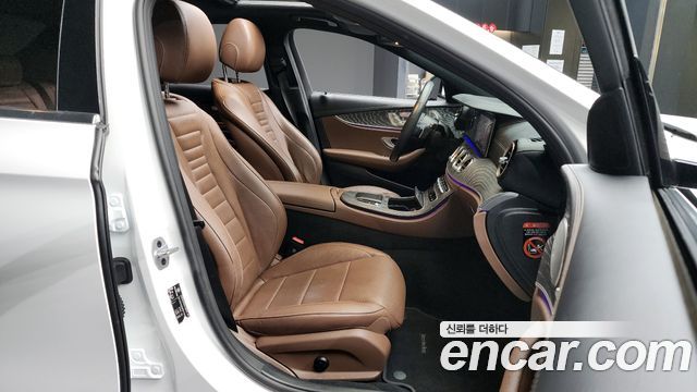 Mercedes-Benz E-Class E350 4MATIC Exclusive