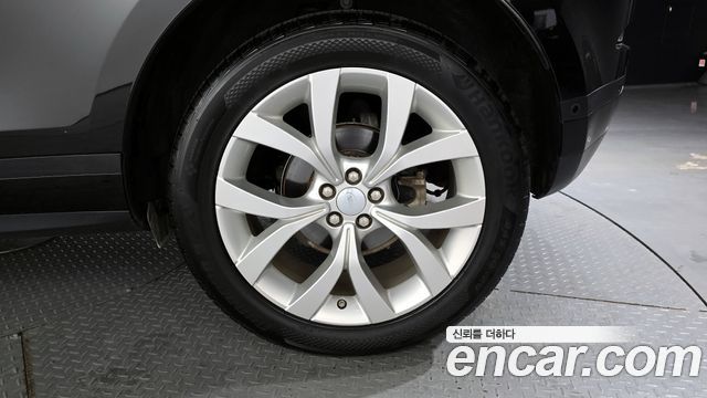 Land Rover Range Rover Evoque D180 SE