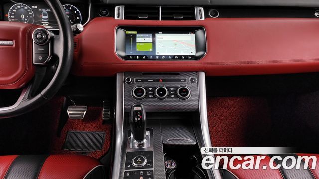 Land Rover Range Rover Sport 5.0 SVR