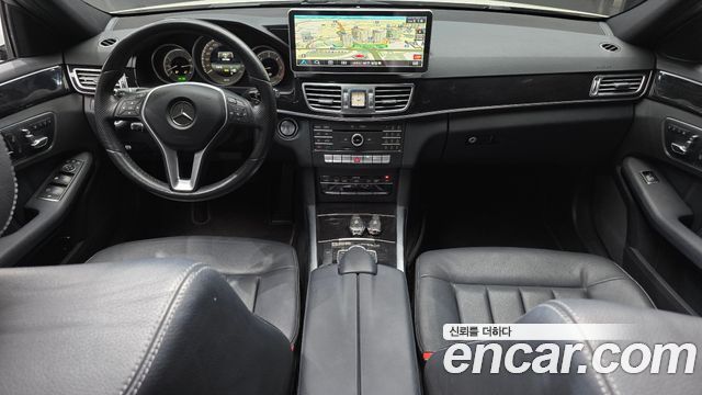Mercedes-Benz E-Class E220 Bluetec Avantgarde