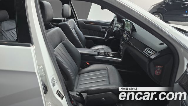 Mercedes-Benz E-Class E220 Bluetec Avantgarde