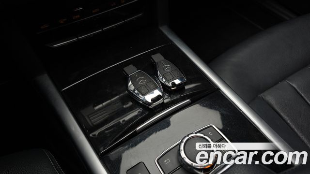 Mercedes-Benz E-Class E220 Bluetec Avantgarde