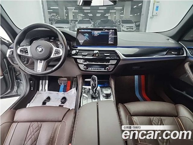 BMW 5-Series 530e M Sport