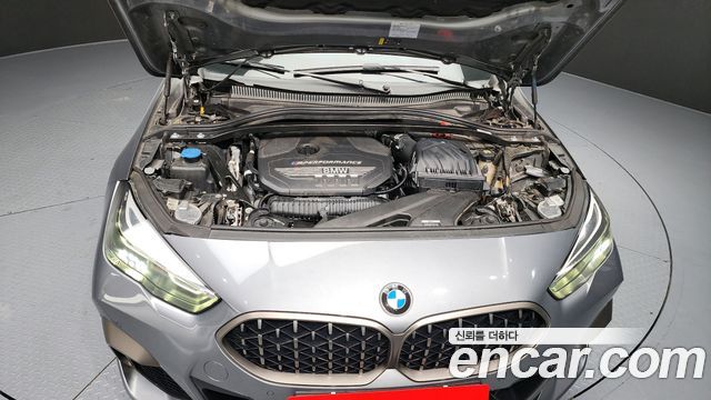 BMW 2-Series M235i xDrive
