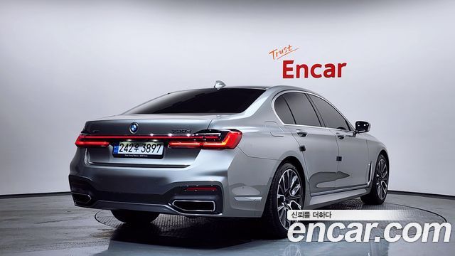 BMW 7-Series 730d xDrive M Sport