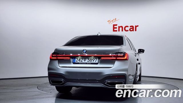 BMW 7-Series 730d xDrive M Sport