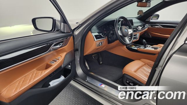 BMW 7-Series 730d xDrive M Sport