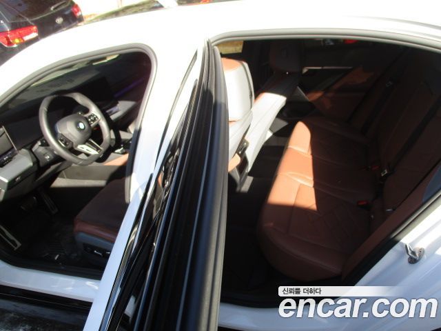 BMW 5-Series 530i xDrive M Sport
