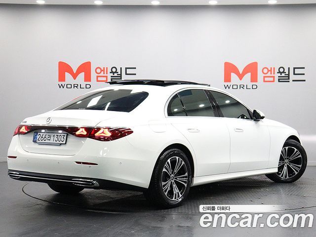 Mercedes-Benz E-Class E200 Avantgarde