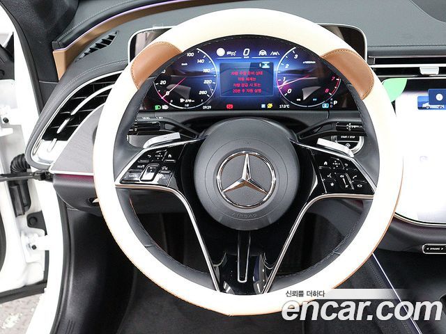 Mercedes-Benz E-Class E200 Avantgarde