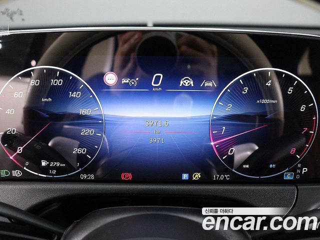 Mercedes-Benz E-Class E200 Avantgarde