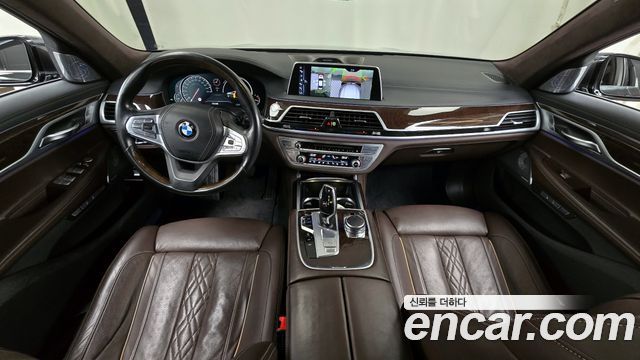 BMW 7-Series 750Li xDrive Premium