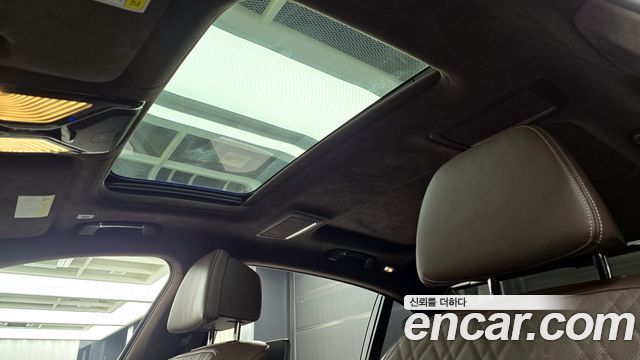 BMW 7-Series 750Li xDrive Premium