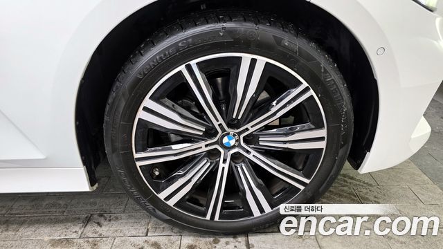 BMW 3-Series 320i Touring