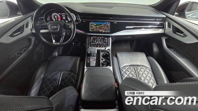 Audi Q8 55 TFSI Quattro Premium