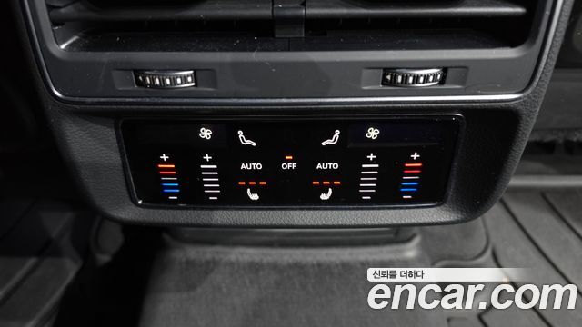 Audi Q8 55 TFSI Quattro Premium