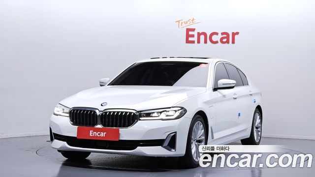 BMW 5-Series 530e Luxury