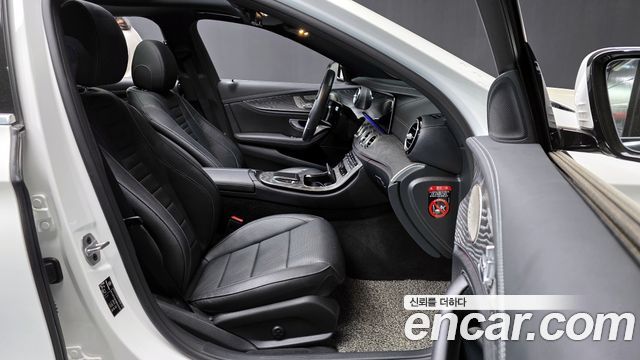 Mercedes-Benz E-Class E350 4MATIC AMG Line