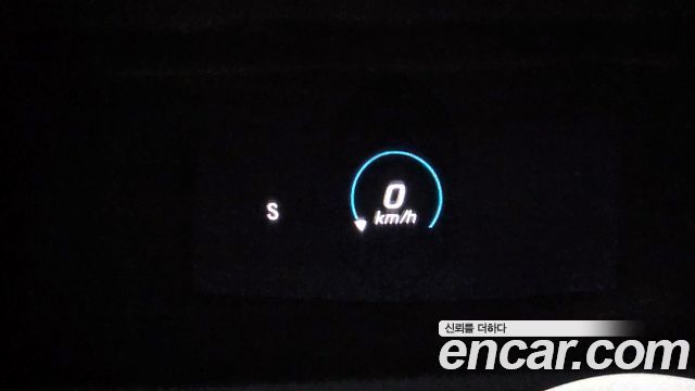 Mercedes-Benz E-Class E350 4MATIC AMG Line