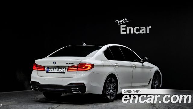 BMW 5-Series 530i M Sport Package Plus