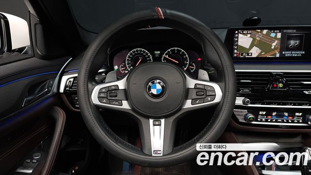 BMW 5-Series 530i M Sport Package Plus
