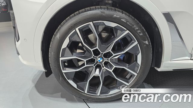 BMW X7 xDrive 40i M Sport 6STR