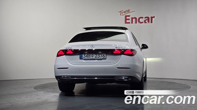 Mercedes-Benz E-Class E450 4MATIC Exclusive