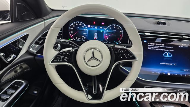 Mercedes-Benz E-Class E450 4MATIC Exclusive