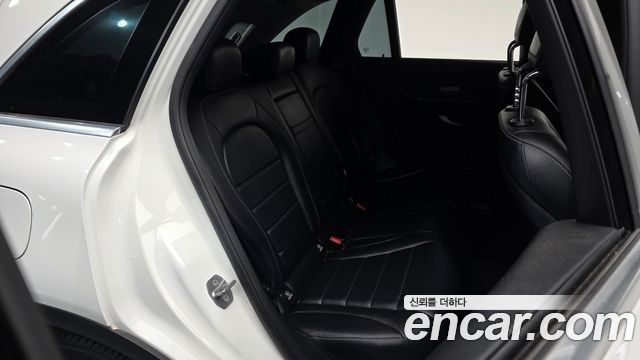 Mercedes-Benz GLC-Class GLC300 4MATIC