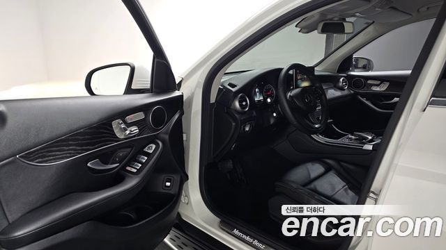 Mercedes-Benz GLC-Class GLC300 4MATIC