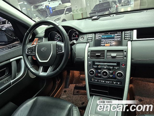 Land Rover Discovery Sport 2.0 TD4 SE